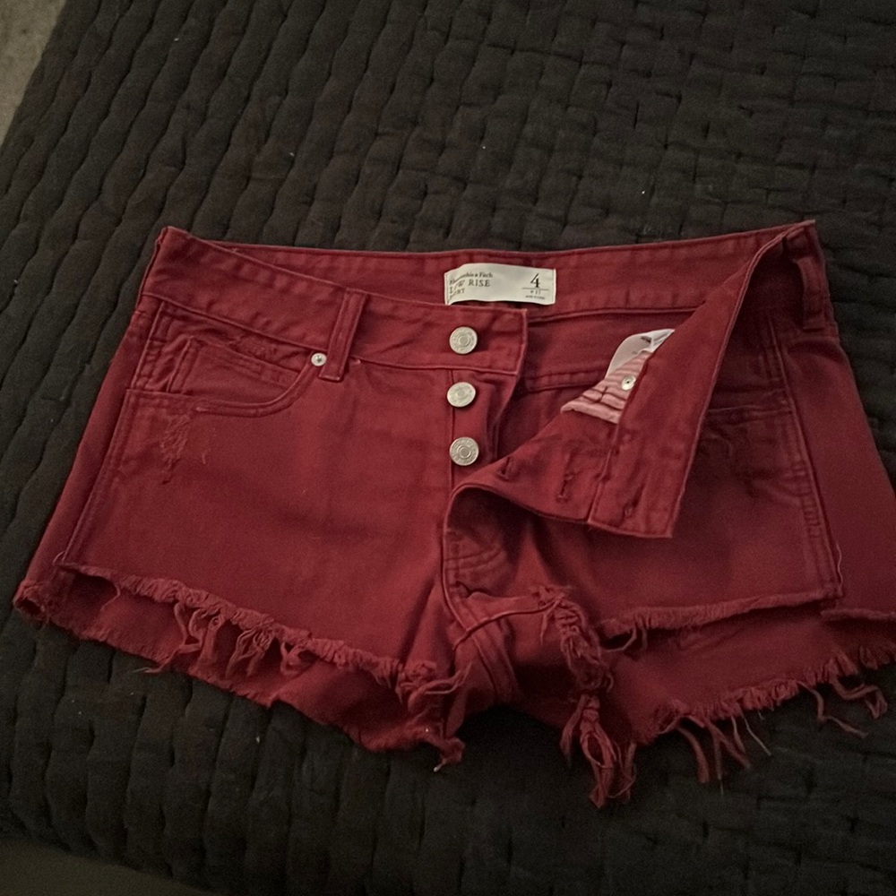 Red jean short
